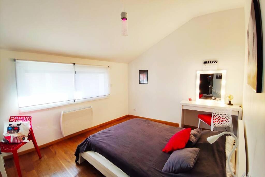 Loft 5* Centre, Terras. Park Babyfoot Clim Velos Montelimar